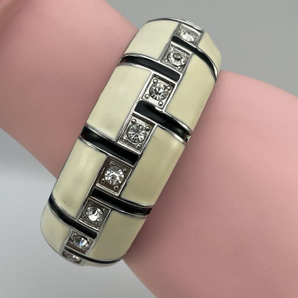 Silver Tone Metal Off White Black Enamel Rhinestone Clamper Bangle Bracelet